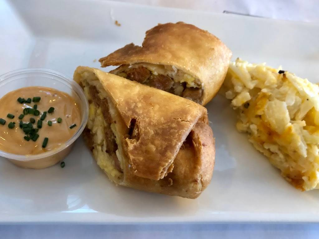 The Stand Branford | restaurant | 196 S Montowese St, Branford, CT 06405, USA | 2034334728 OR +1 203-433-4728