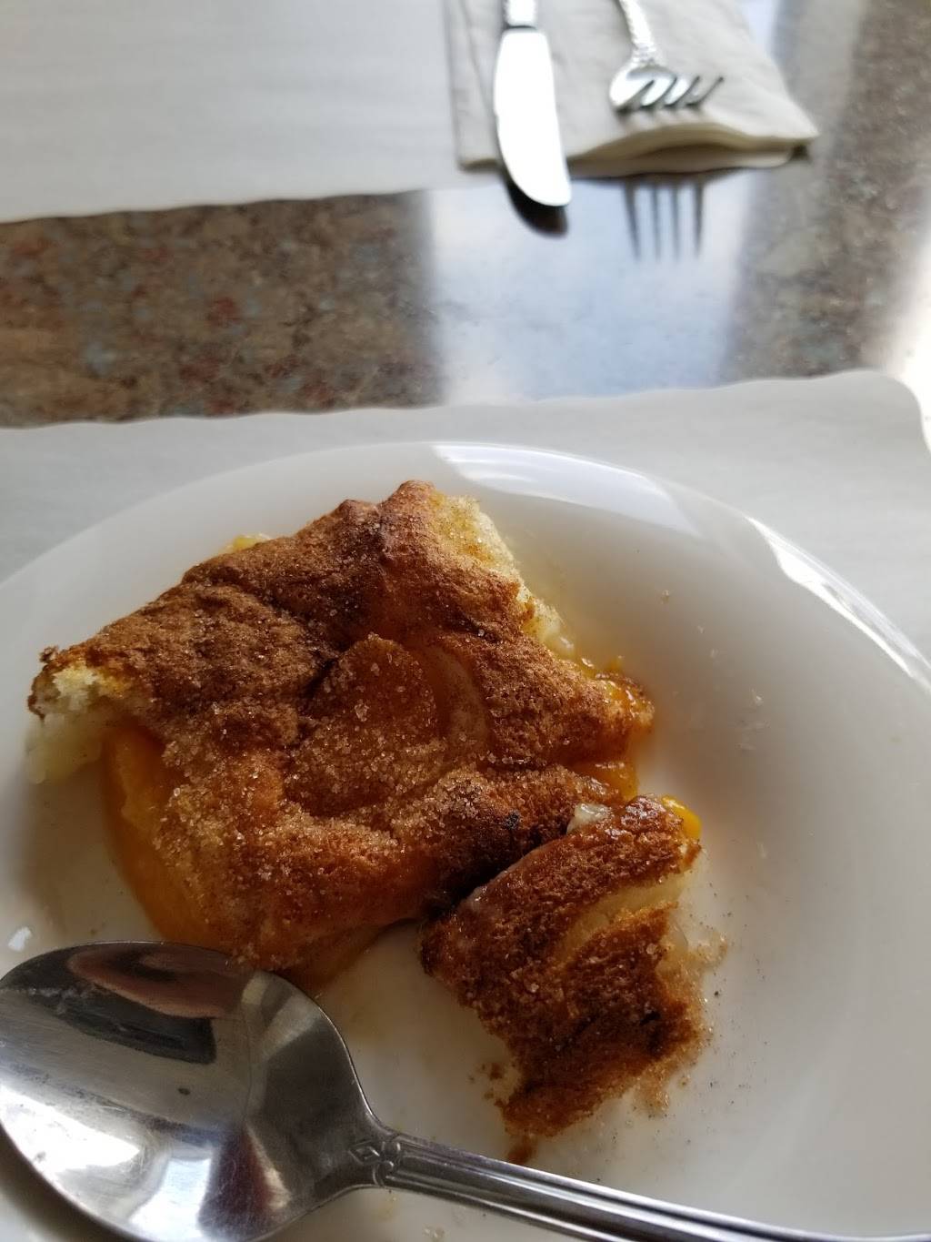 Chriss Southern Connection | restaurant | 450 Madison Ave, Albany, NY 12208, USA | 5189492000 OR +1 518-949-2000