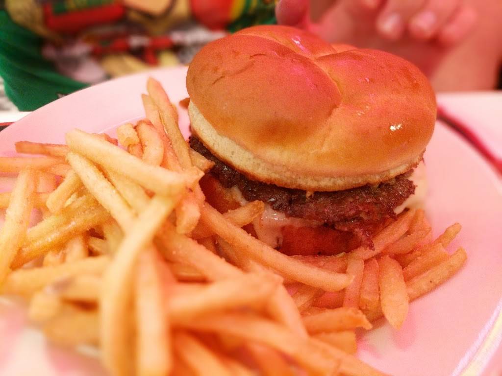 Steak n Shake | restaurant | 2700 S Semoran Blvd, Orlando, FL 32822, USA | 4073803733 OR +1 407-380-3733