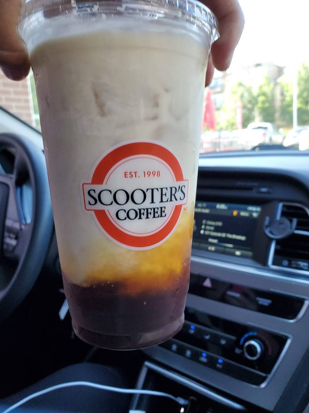 Scooters Coffee | bakery | 6303 Center St #101, Omaha, NE 68106, USA | 4025043211 OR +1 402-504-3211