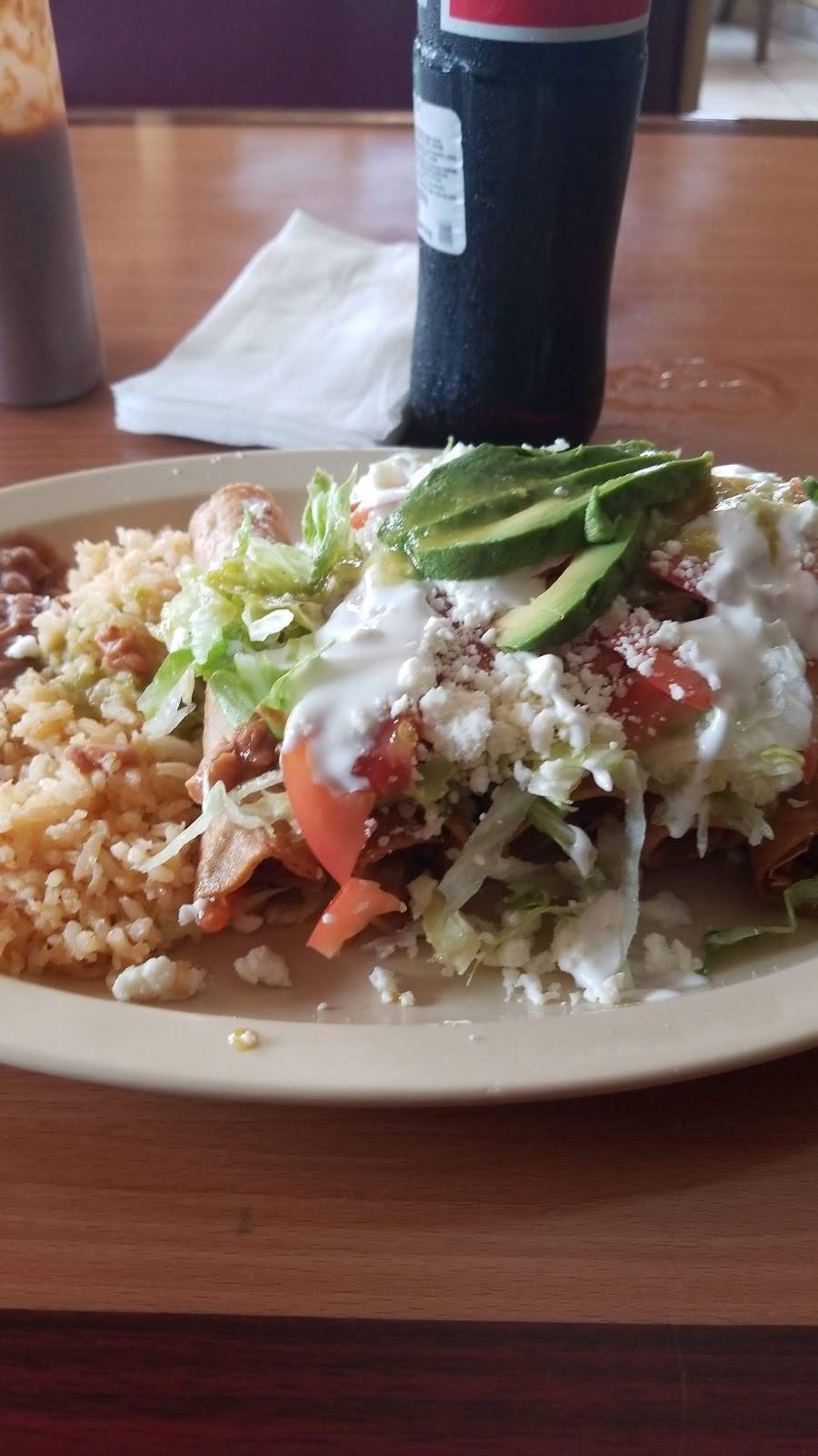 El Rancho | restaurant | 10108 Garvey Ave, El Monte, CA 91733, USA | 6264529363 OR +1 626-452-9363