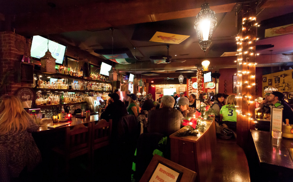 Laredos Grill | restaurant | 555 Aloha St, Seattle, WA 98109, USA | 2062181040 OR +1 206-218-1040