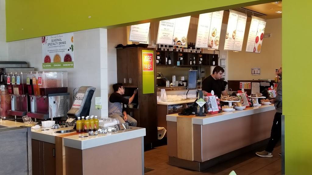 Zoës Kitchen | restaurant | 5100 Belt Line Rd Ste 1056, Dallas, TX 75254, USA | 9727880888 OR +1 972-788-0888