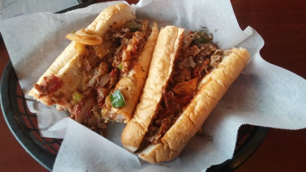 Bongiornos Philly Steak Shop | restaurant | 2294 Mayport Rd, Atlantic Beach, FL 32233, USA | 9043729135 OR +1 904-372-9135