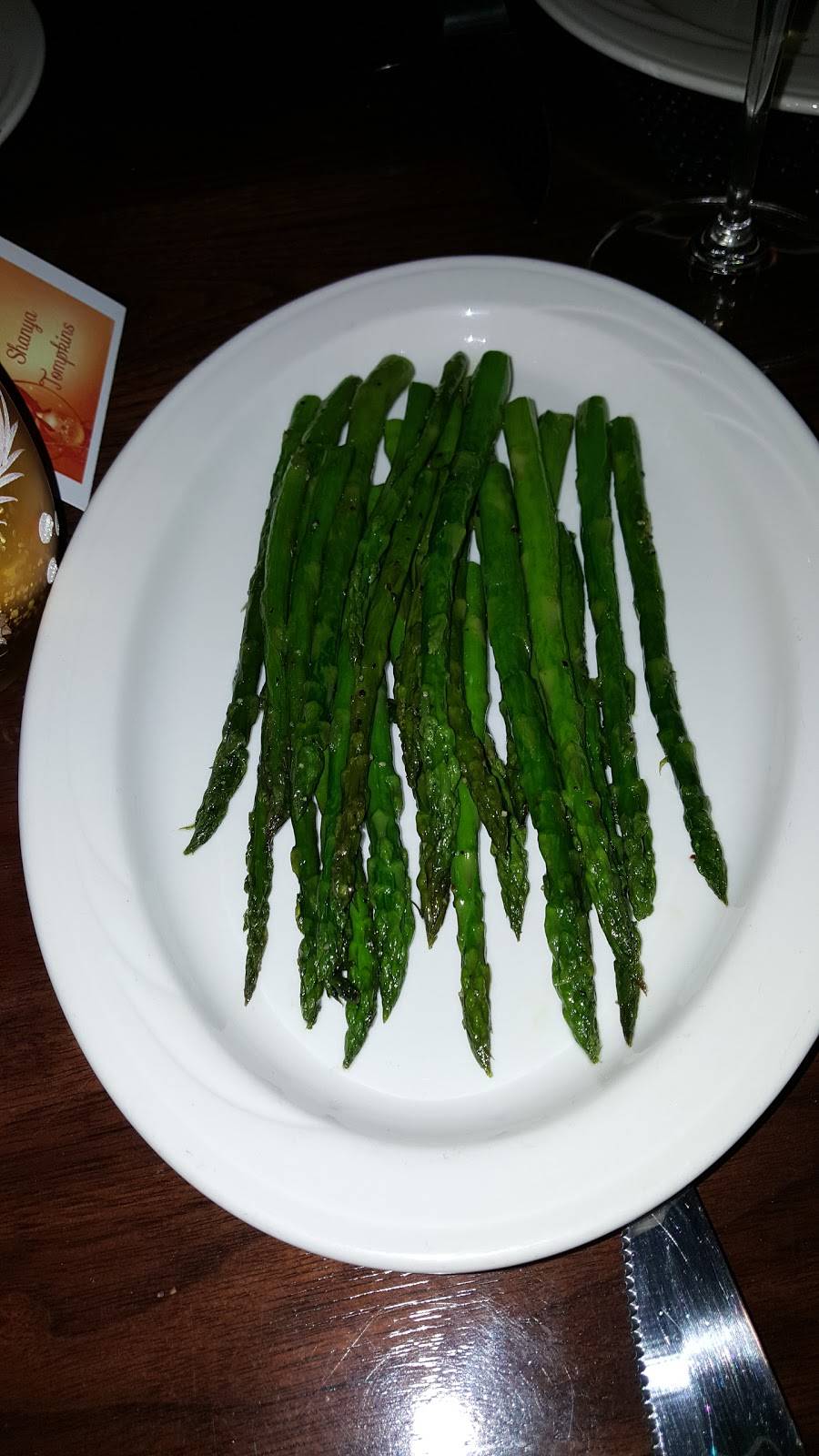 J Fords Black Angus | restaurant | 129 S 7th St, Terre Haute, IN 47807, USA | 8122355549 OR +1 812-235-5549