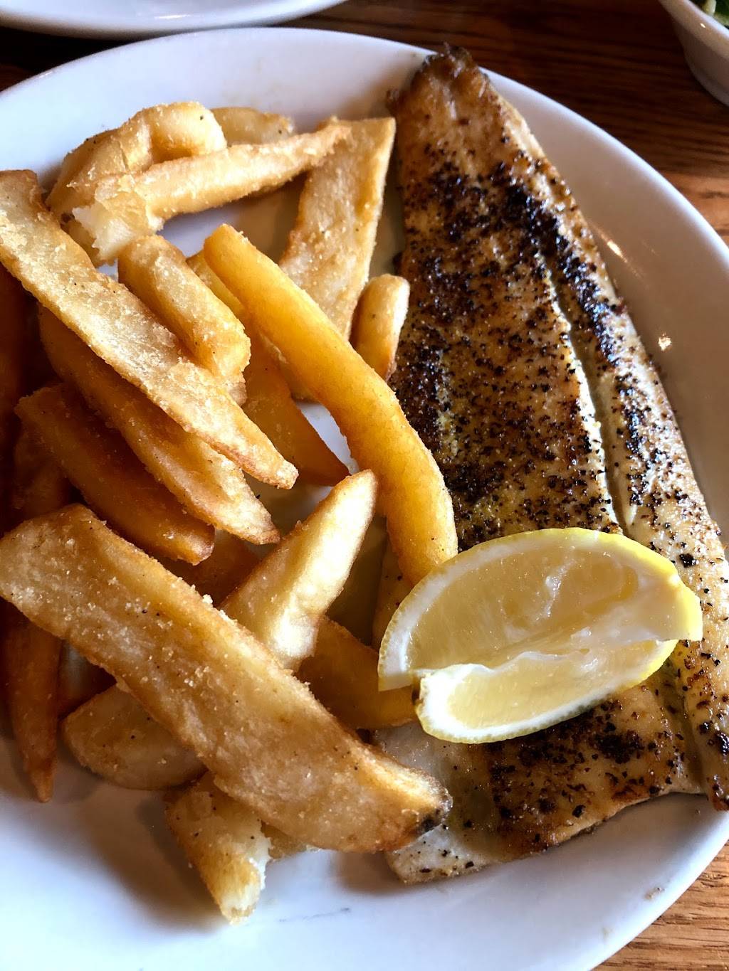 Cracker Barrel Old Country Store | restaurant | 431 N Hwy 71 N, Alma, AR 72921, USA | 4796320767 OR +1 479-632-0767