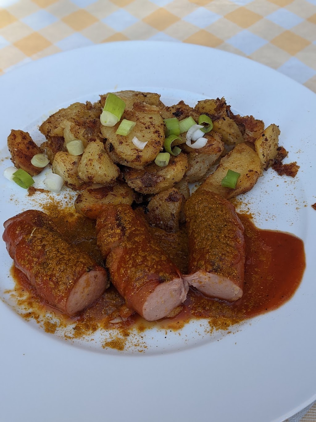 KANTINE Biergarten Eatery | restaurant | 1220 Harrison Ave Suit 1a, Cincinnati, OH 45214, USA | 8594120070 OR +1 859-412-0070