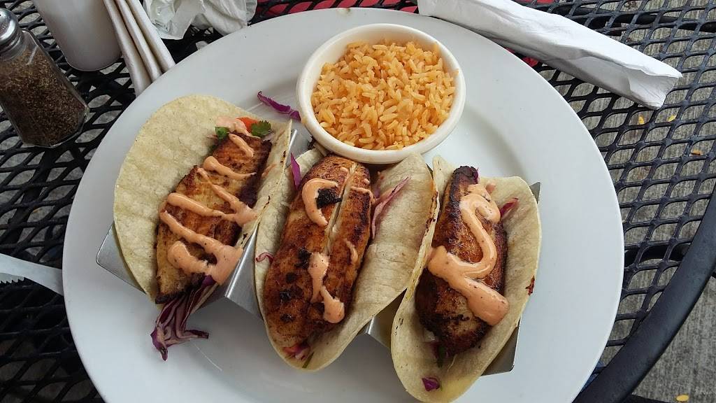 Sol Y Luna California Fine Dining & Bar | restaurant | 321 N Main St, Hendersonville, NC 28792, USA | 8284891265 OR +1 828-489-1265