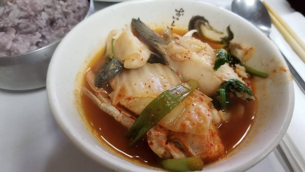 Chung Kiwa | restaurant | 3545 W Olympic Blvd, Los Angeles, CA 90019, USA | 3237370809 OR +1 323-737-0809