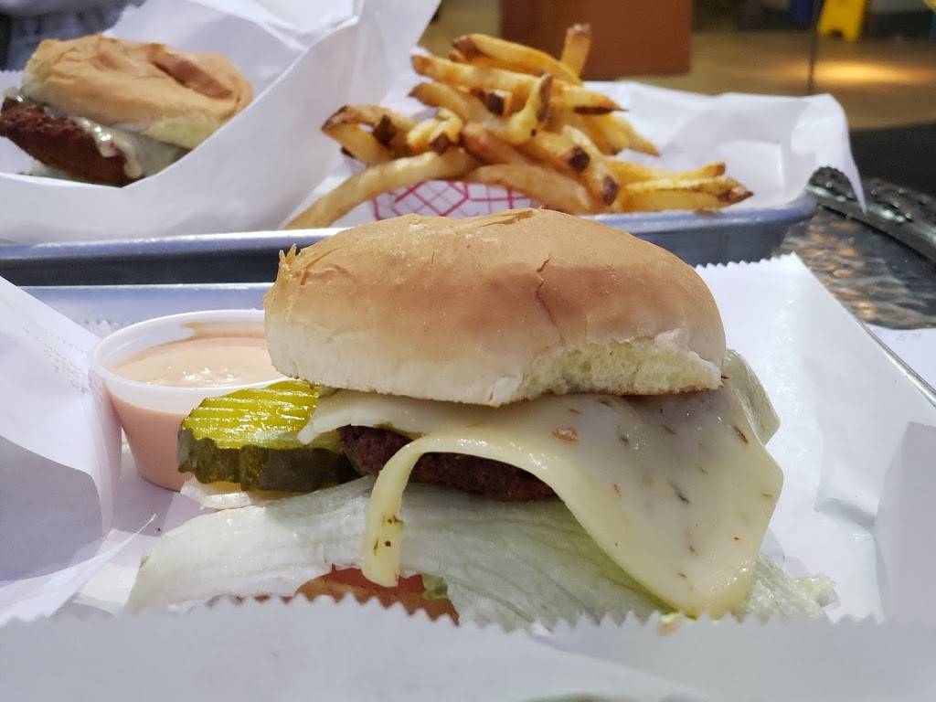 Burger 7 Arlington Inc | restaurant | 2515 Lee Hwy, Arlington, VA 22201, USA | 7035167060 OR +1 703-516-7060