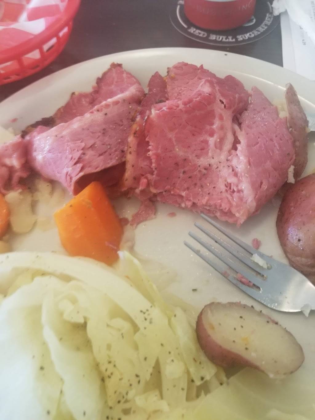 Dooleys Lake House Pub | restaurant | 310 W Buffalo St, New Buffalo, MI 49117, USA | 2694692247 OR +1 269-469-2247