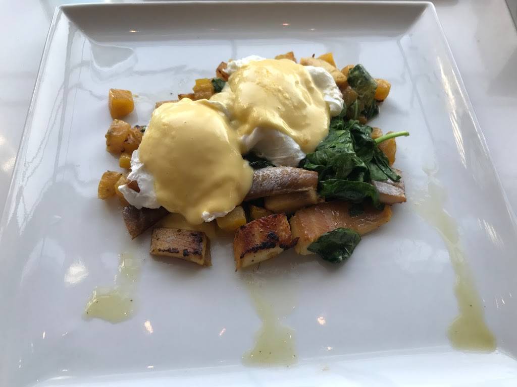 Amuse at Le Meridien - Arlington | restaurant | 1121 19th St N, Arlington, VA 22209, USA | 7033511211 OR +1 703-351-1211