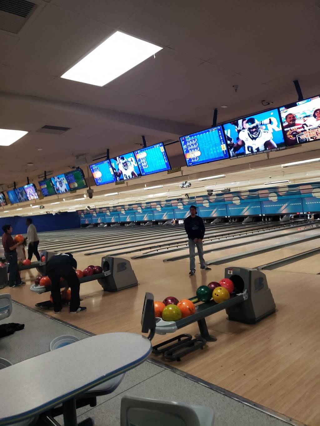 Matador Bowl | meal takeaway | 9118 Balboa Blvd, Northridge, CA 91325, USA | 8188928677 OR +1 818-892-8677