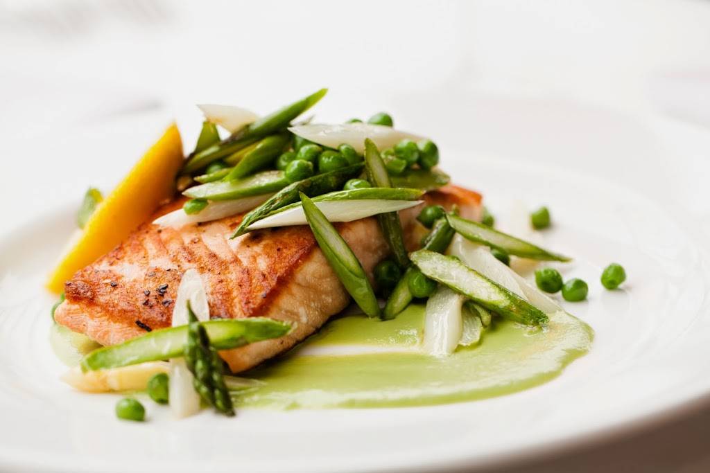 Mon Ami Gabi | restaurant | 2300 N Lincoln Park W, Chicago, IL 60614, USA | 7733488886 OR +1 773-348-8886