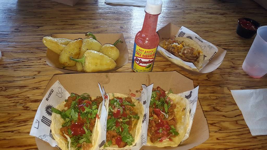 Hole Mole | restaurant | 17491 Beach Blvd, Huntington Beach, CA 92647, USA | 7148413474 OR +1 714-841-3474