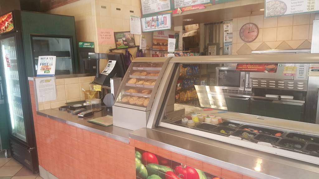 Subway Restaurants | restaurant | 1400 Mission St #131, San Francisco, CA 94103, USA | 4153497631 OR +1 415-349-7631