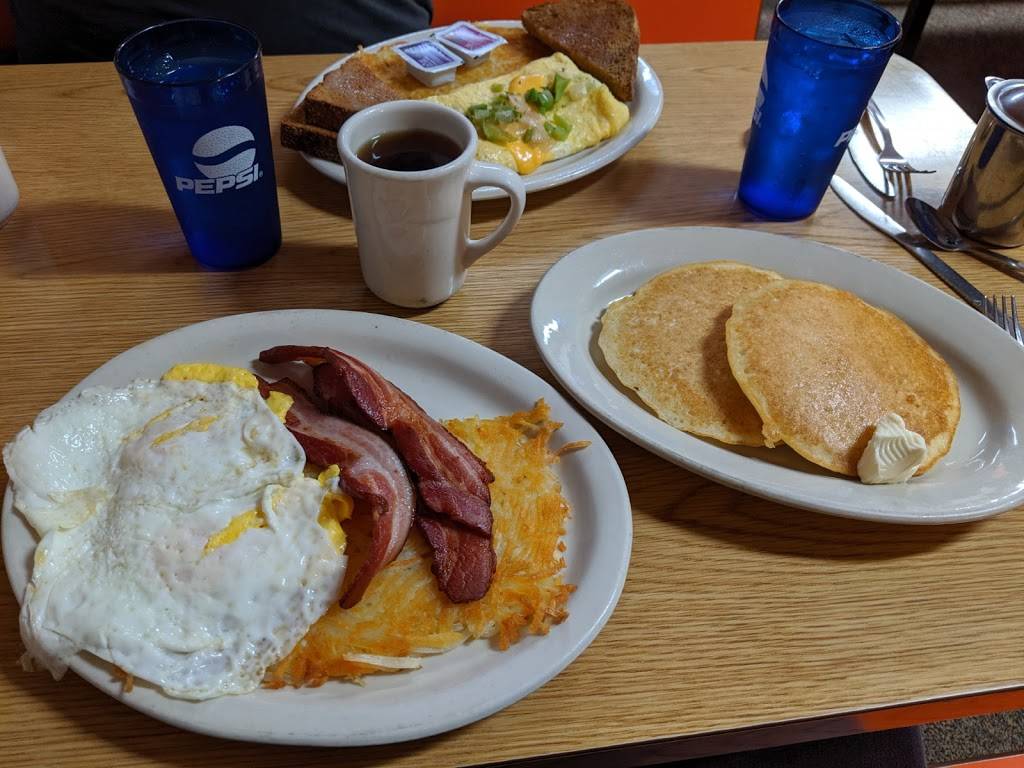 West Side Cafe | restaurant | 119 W Broadway, Little Falls, MN 56345, USA | 3206322664 OR +1 320-632-2664