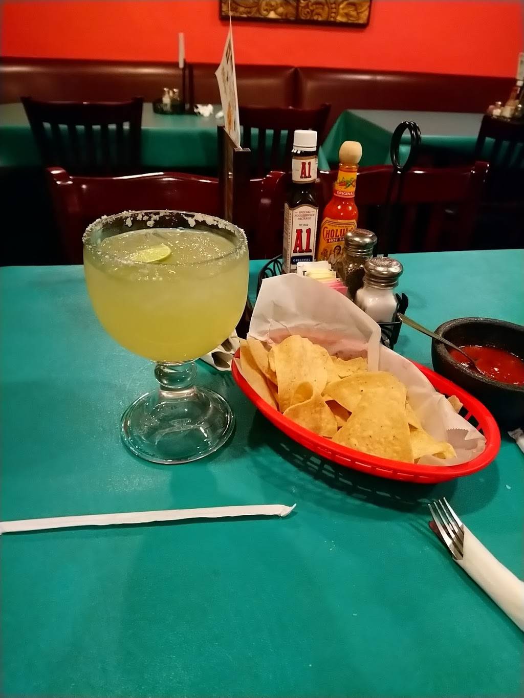 LB Cantina | restaurant | 695 S Main St, Florence, AZ 85132, USA | 5208689981 OR +1 520-868-9981