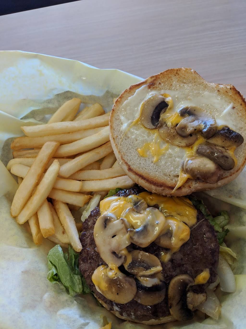 Texas Burger | restaurant | 314 N 2nd St, Patterson, CA 95363, USA | 2098928928 OR +1 209-892-8928