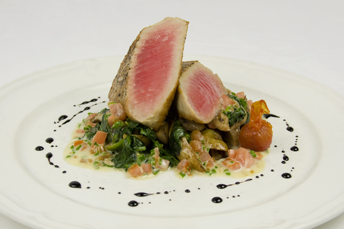 Bistro LHermitage | restaurant | 12724 Occoquan Rd, Woodbridge, VA 22192, United States | 7034999550 OR +1 703-499-9550