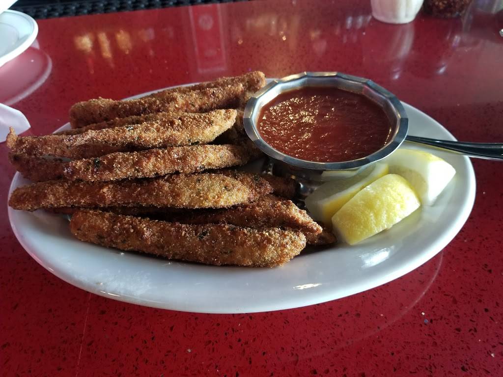 Pepinos Hartland | restaurant | 600 Hartbrook Dr, Hartland, WI 53029, USA | 2623699050 OR +1 262-369-9050