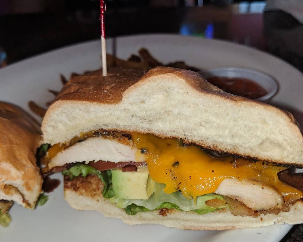 Dillians Bar & Grill | restaurant | 605 Lincoln Blvd, Lincoln, CA 95648, USA | 9164348171 OR +1 916-434-8171