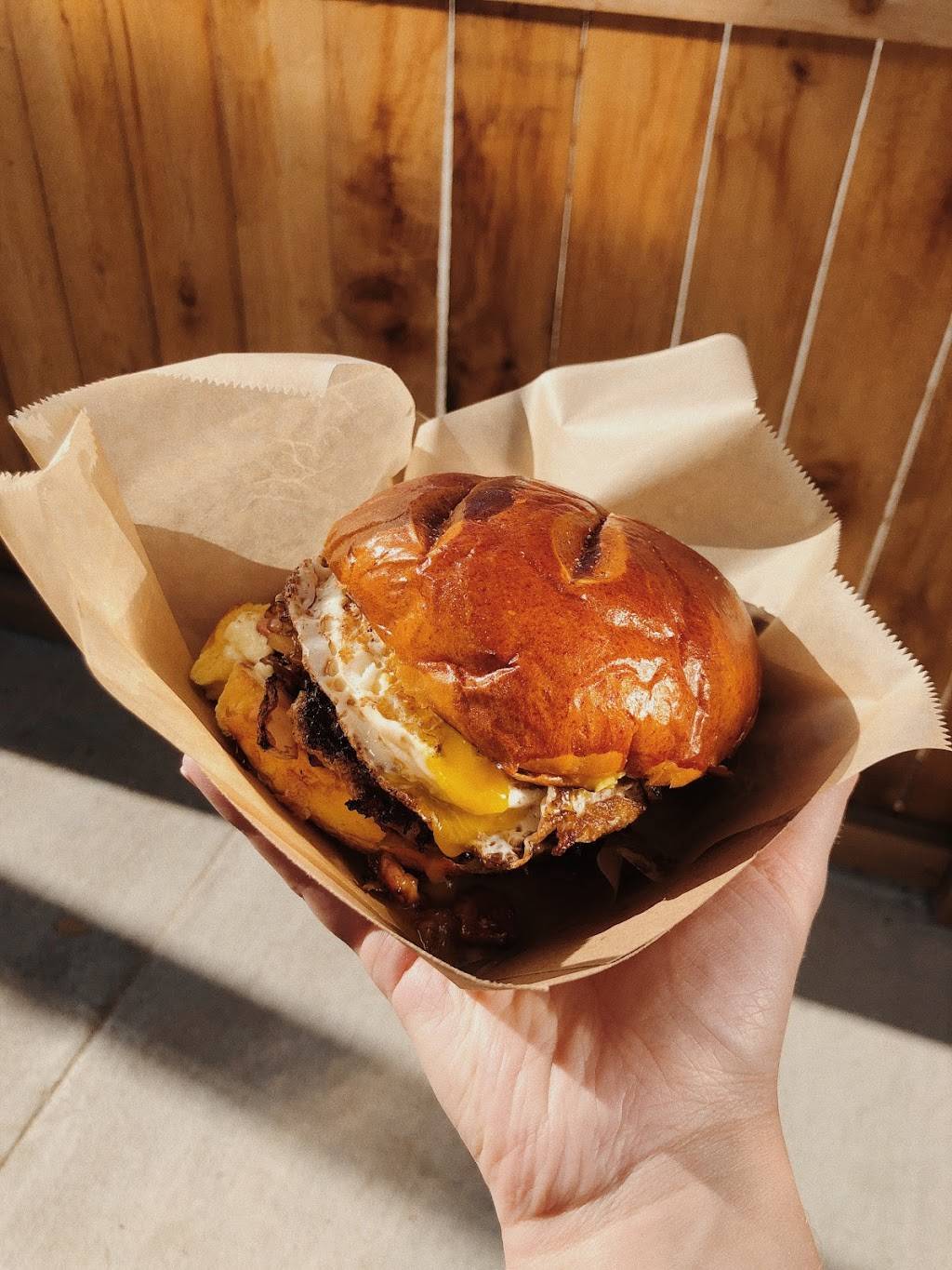 Fontelles Eatery | restaurant | 636 S 6th St, Milwaukee, WI 53204, USA | 4144034008 OR +1 414-403-4008