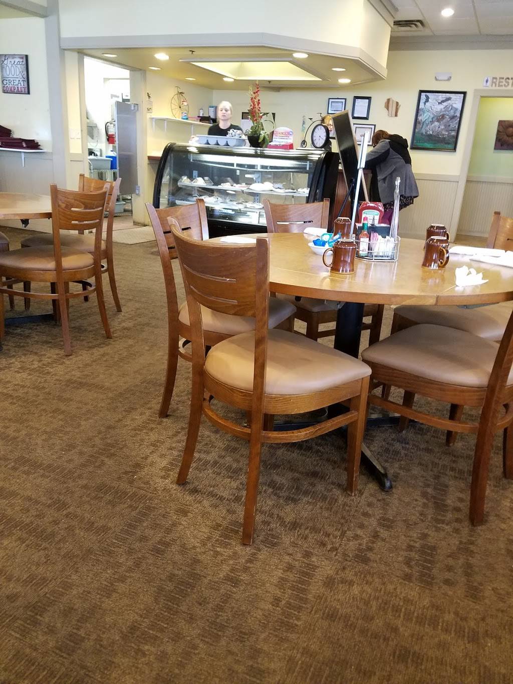 Sparta Family Restaurant | restaurant | 741 Avon Rd #9344, Sparta, WI 54656, USA | 6082693500 OR +1 608-269-3500