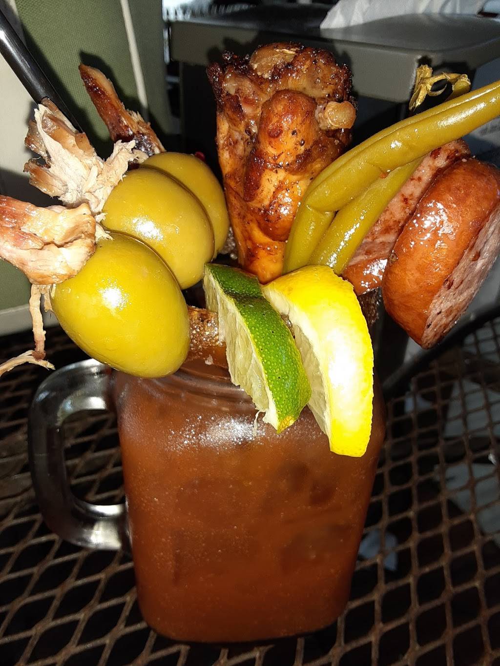 Murky Waters Ocean Springs | restaurant | 1212 Government St, Ocean Springs, MS 39564, USA | 2282151114 OR +1 228-215-1114