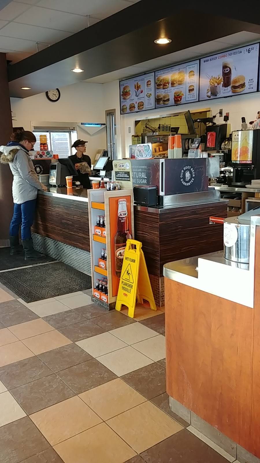 A&W Canada | restaurant | 7008 Industrial Dr, Comber, ON N0P 1J0, Canada | 5196876600 OR +1 519-687-6600