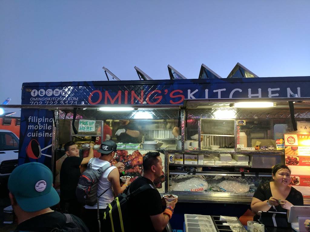 Omings Kitchen | restaurant | 5180 Blue Diamond Rd #105, Las Vegas, NV 89139, USA | 7027223171 OR +1 702-722-3171