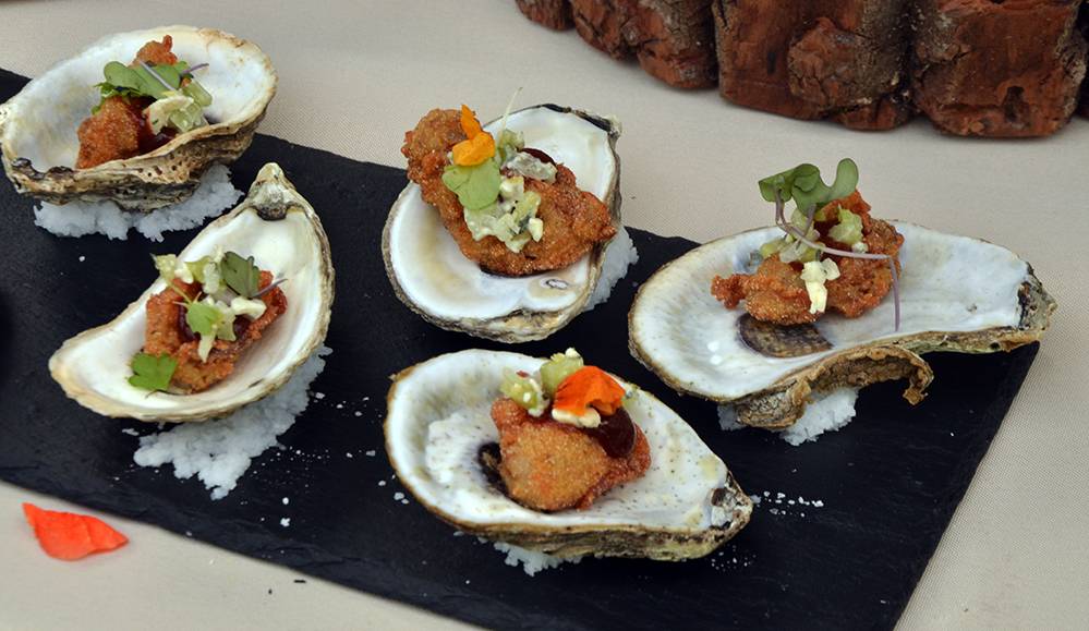 Dancing Bear Appalachian Bistro | restaurant | 137 Apple Valley Way, Townsend, TN 37882, USA | 8653362138 OR +1 865-336-2138