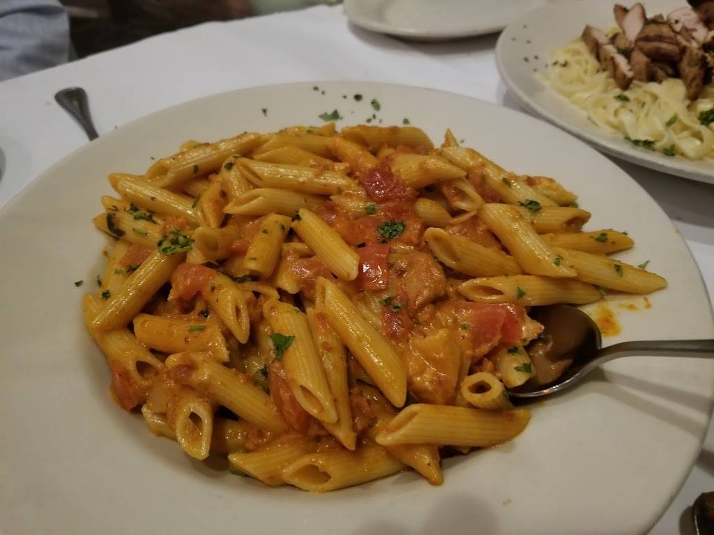 Thats Amore Restaurant | restaurant | 15201 Shady Grove Rd #1, Rockville, MD 20850, USA | 2402680682 OR +1 240-268-0682