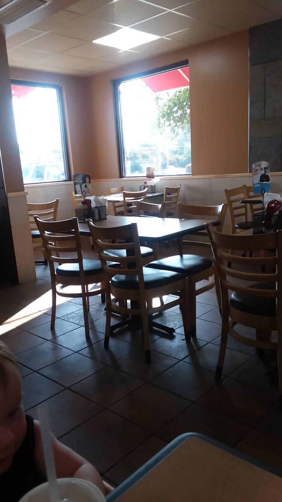 Dairy Queen Grill & Chill | restaurant | 416 S Orange St, Albion, IN 46701, USA | 2606367773 OR +1 260-636-7773