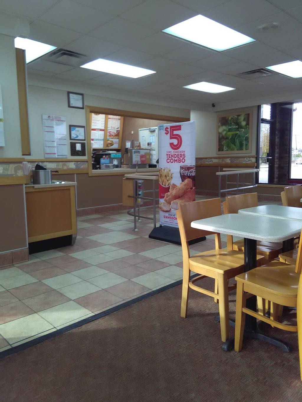 Wendys | restaurant | 7802 US-31, Indianapolis, IN 46227, USA | 3178887529 OR +1 317-888-7529