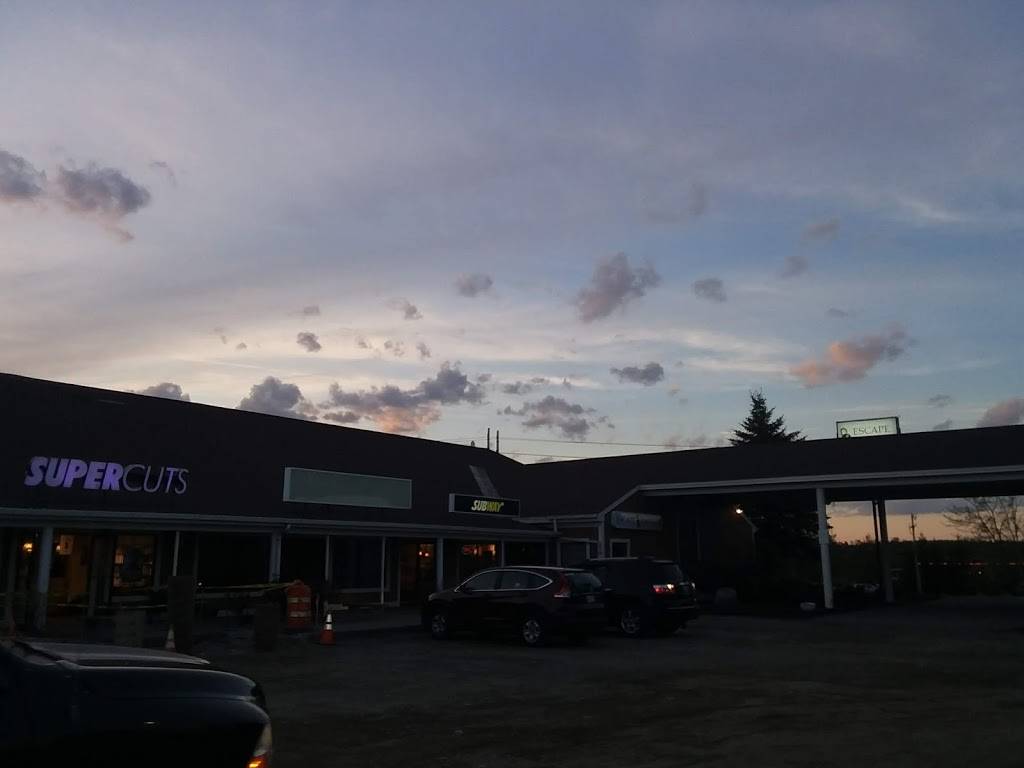 Subway 570 Stillwater Av Bangor, Maine | restaurant | 570 Stillwater Ave, Bangor, ME 04401, USA | 2079901924 OR +1 207-990-1924