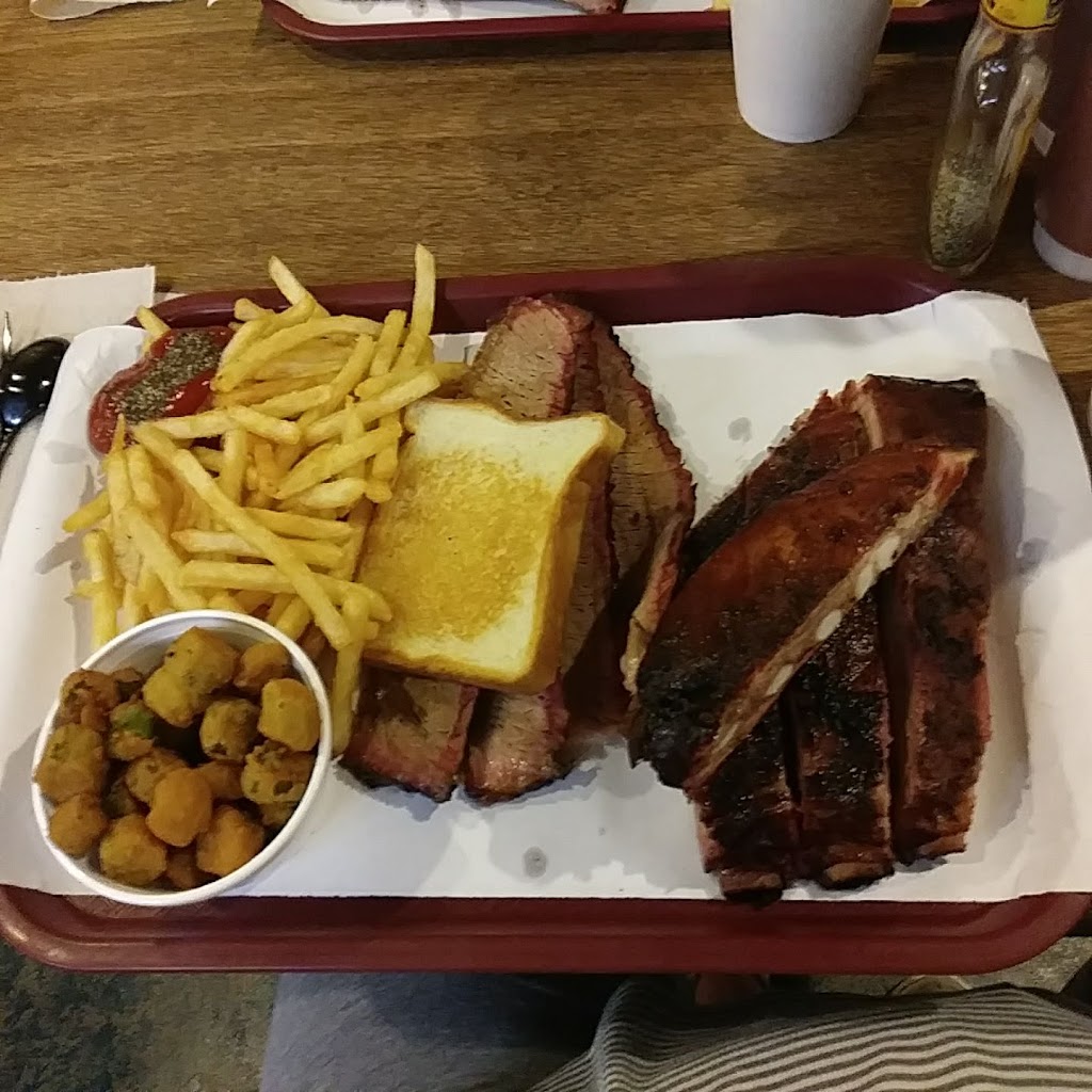 Smokin’ Joe`s Rib Ranch Rush Springs | restaurant | 306 Blakely Ave, Rush Springs, OK 73082, USA | 5804762274 OR +1 580-476-2274