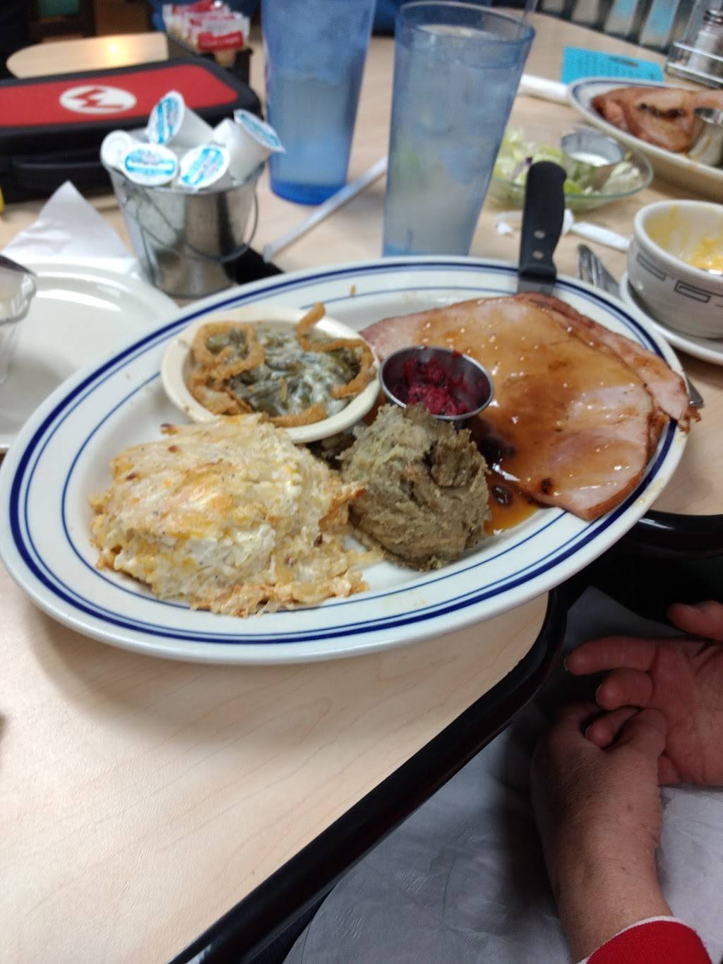 Brendas Family Dining | restaurant | 10597 Lewis Ave, Temperance, MI 48182, USA | 7348541431 OR +1 734-854-1431