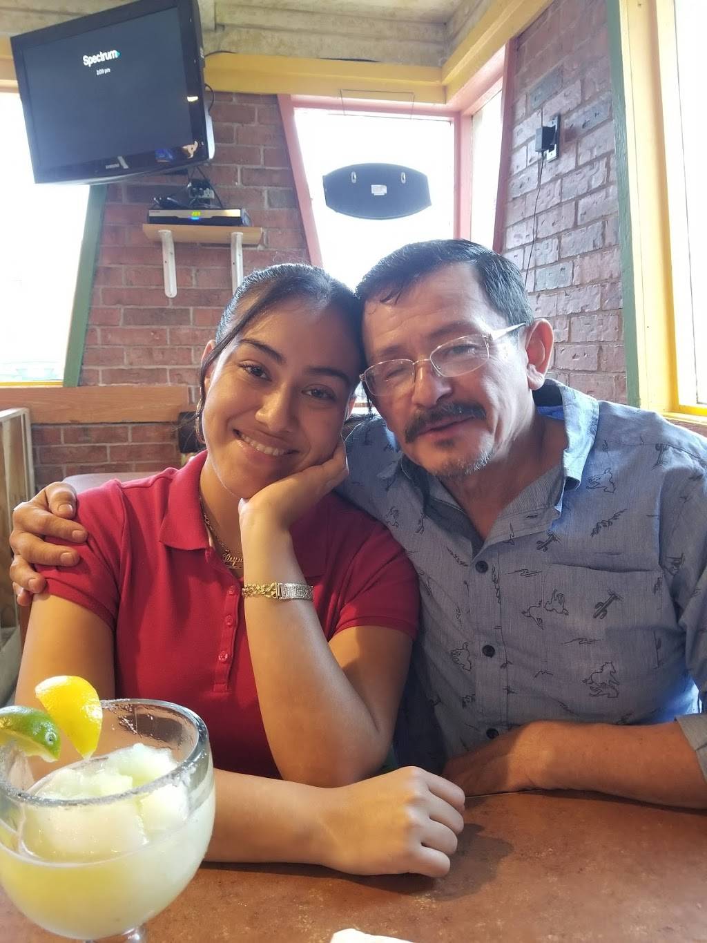 Taqueria Mexicano Grill & Bar | restaurant | 4019 N 19th St, Waco, TX 76708, USA | 2547528600 OR +1 254-752-8600