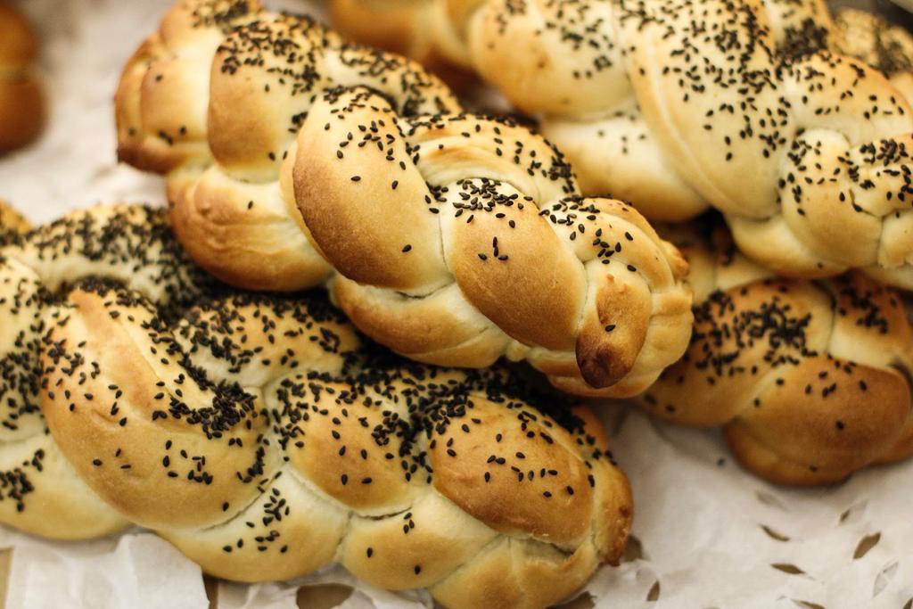 Masa Madre | bakery | 135 N Kedzie Ave, Chicago, IL 60612, USA | 8722028307 OR +1 872-202-8307