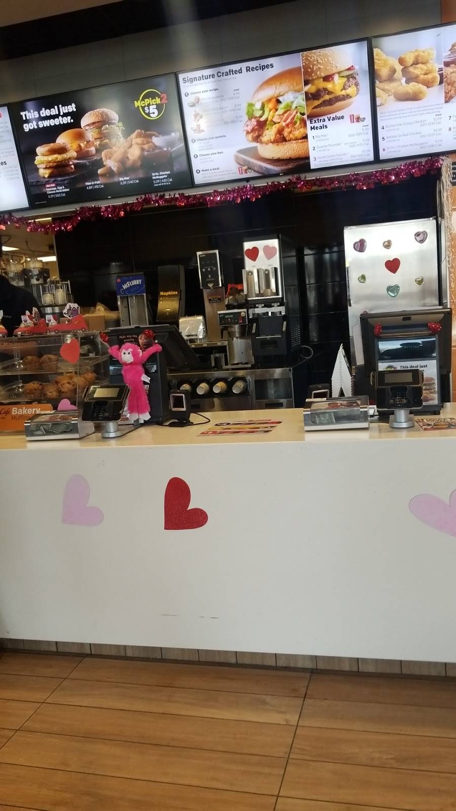 McDonalds | cafe | 1361 Liberty St, Springfield, MA 01104, USA | 4137361905 OR +1 413-736-1905