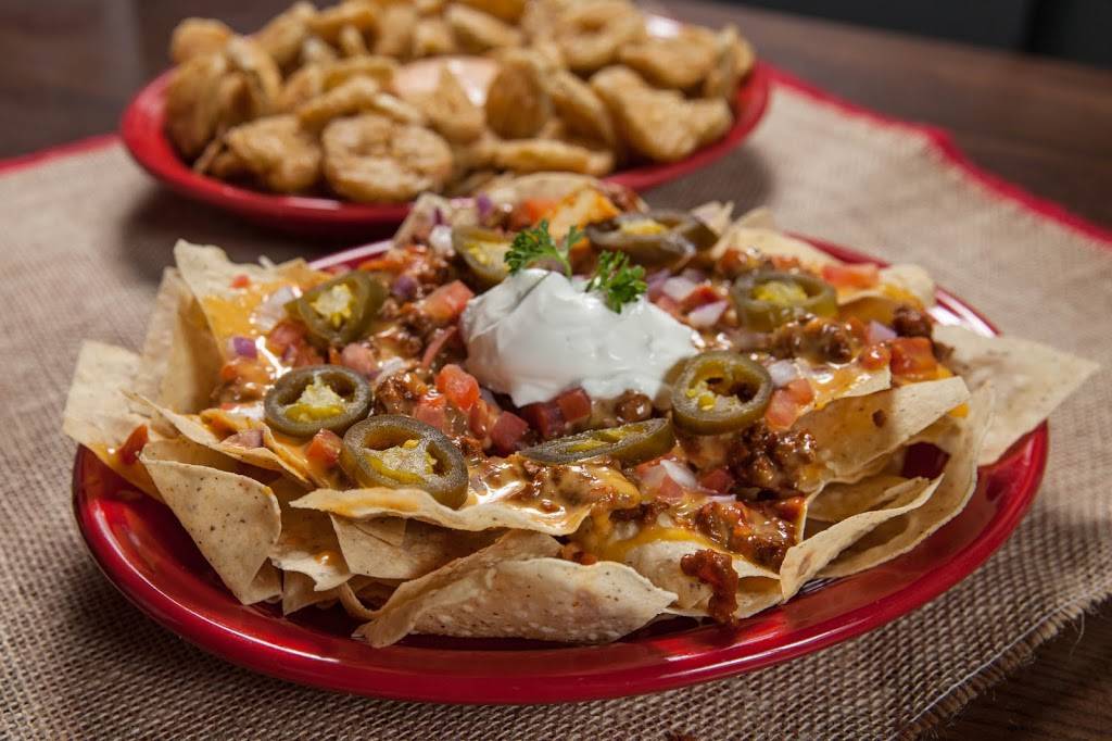 Mugshots Grill & Bar | restaurant | 204 N 40th Ave, Hattiesburg, MS 39402, USA | 6012712299 OR +1 601-271-2299