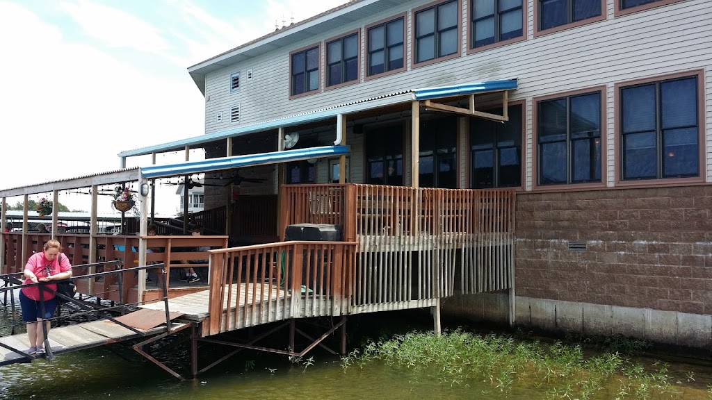 Last Chance Lakeside Cafe | cafe | 488 Ponce De Leon Dr, Hot Springs Village, AR 71909, USA | 5019224870 OR +1 501-922-4870