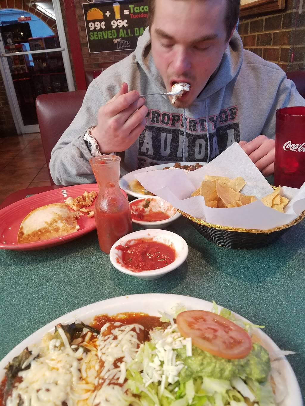 Amigos Mexican Restaurant | restaurant | 2118 S Campbell Ave, Springfield, MO 65807, USA | 4178871401 OR +1 417-887-1401