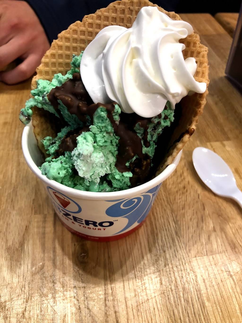 Sub Zero Nitrogen Ice Cream | restaurant | 4521 Kingwood Dr #230, Kingwood, TX 77345, USA | 8323418610 OR +1 832-341-8610