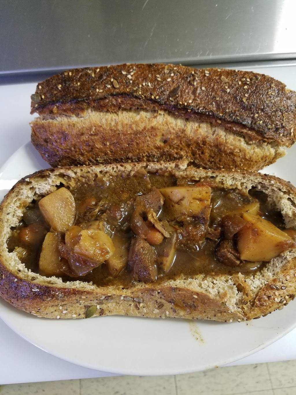 Lindys Restaurant | restaurant | 57983 M-62, Cassopolis, MI 49031, USA | 2697825111 OR +1 269-782-5111