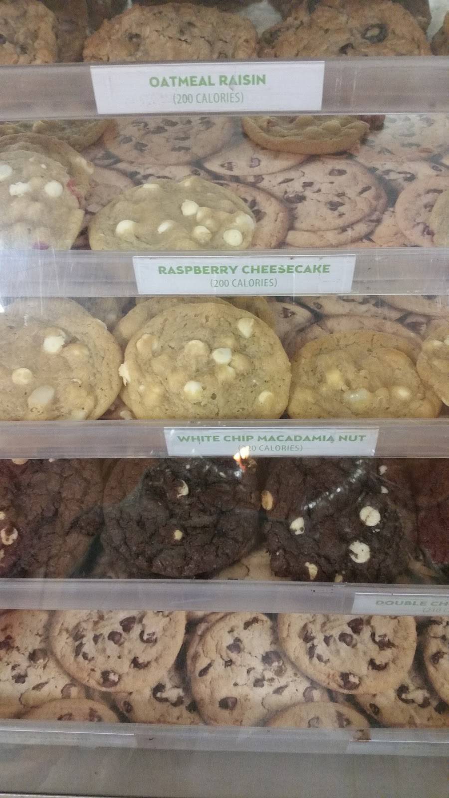 Subway | restaurant | 1657 A E 6th St, Beaumont, CA 92223, USA | 9518452070 OR +1 951-845-2070