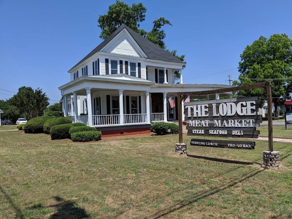 The Lodge Meat Market, Deli and FroYo Bar | restaurant | 302 S Harris St, Sandersville, GA 31082, USA | 4785216050 OR +1 478-521-6050