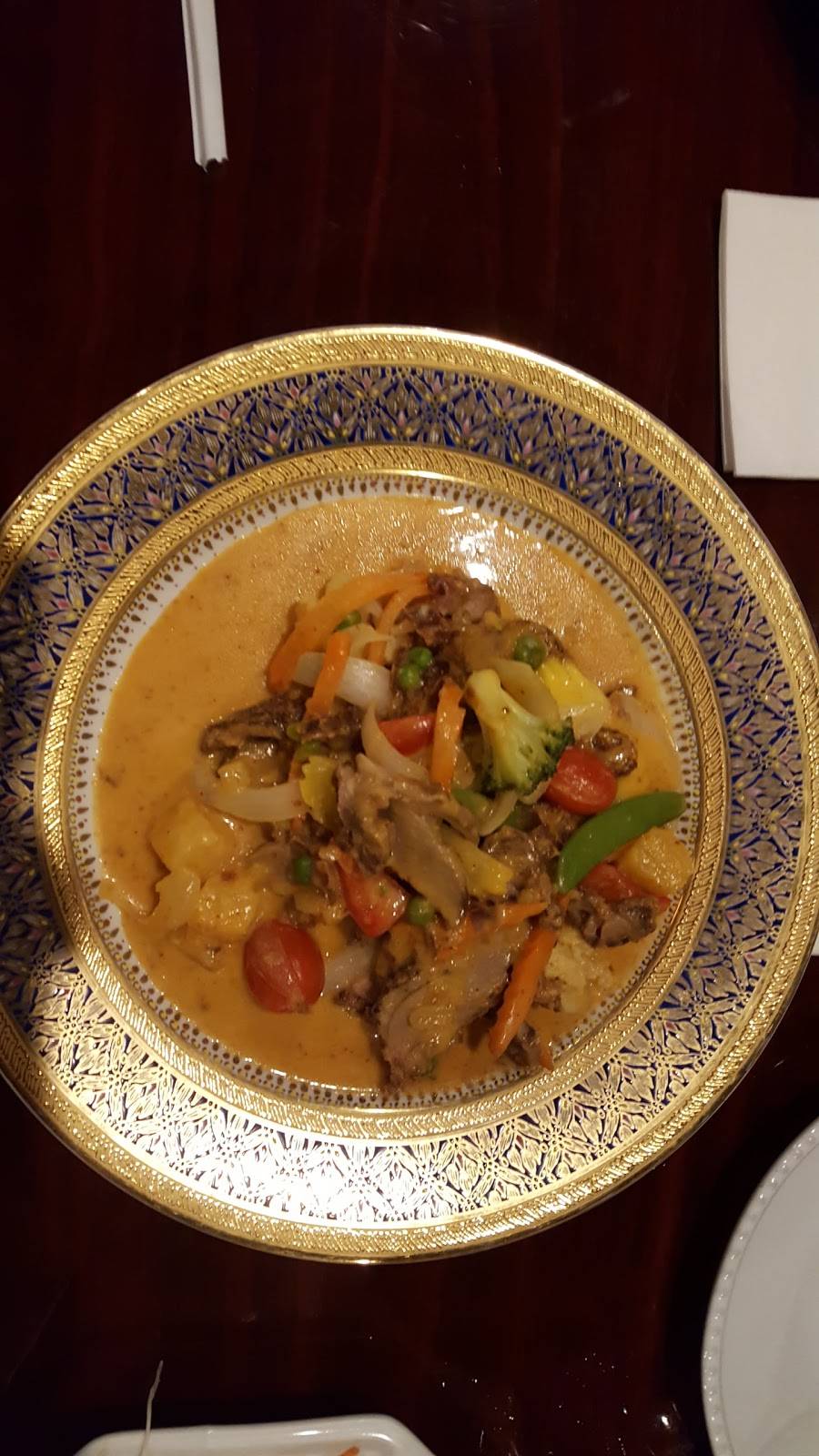 Summit Thai Cuisine | restaurant | 34 Maple St, Summit, NJ 07901, USA | 9082731122 OR +1 908-273-1122