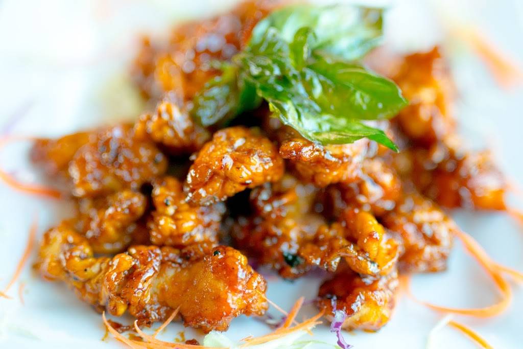 Bamboo Thai Cuisine | restaurant | 1841 42nd Ave E, Seattle, WA 98112, USA | 2063246467 OR +1 206-324-6467